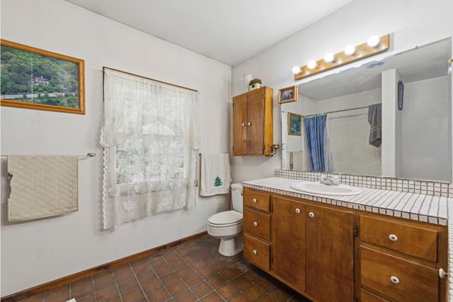 38630 US Highway 169, Saint Peter, MN 56082