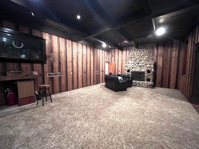 38630 US Highway 169, Saint Peter, MN 56082