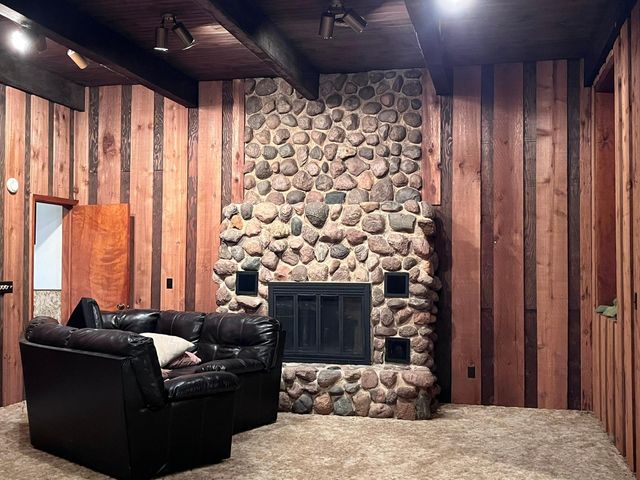 38630 US Highway 169, Saint Peter, MN 56082