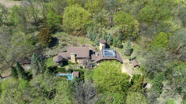 38630 US Highway 169, Saint Peter, MN 56082