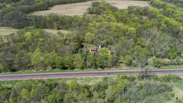38630 US Highway 169, Saint Peter, MN 56082