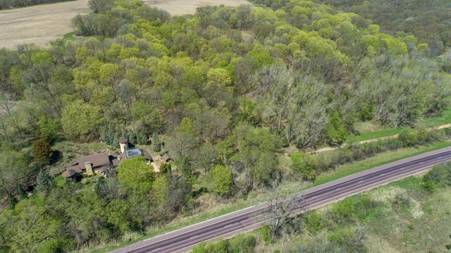 38630 US Highway 169, Saint Peter, MN 56082