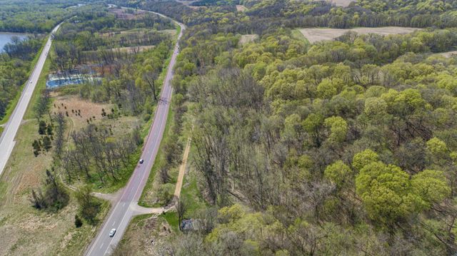 38630 US Highway 169, Saint Peter, MN 56082