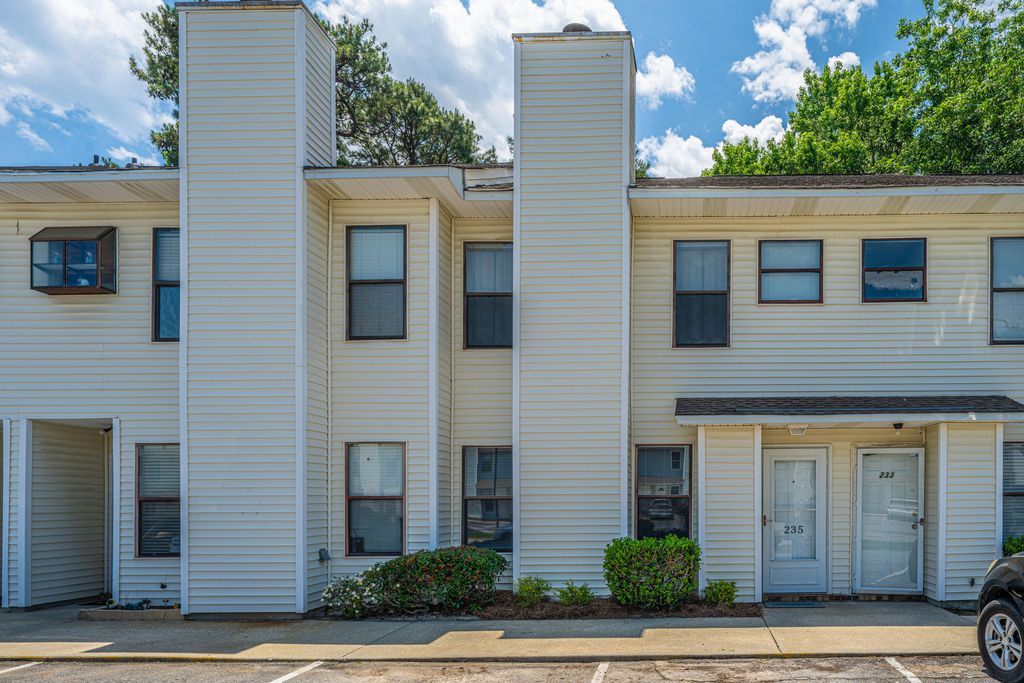 235 Pine Shadow Drive, Goose Creek, SC 29445