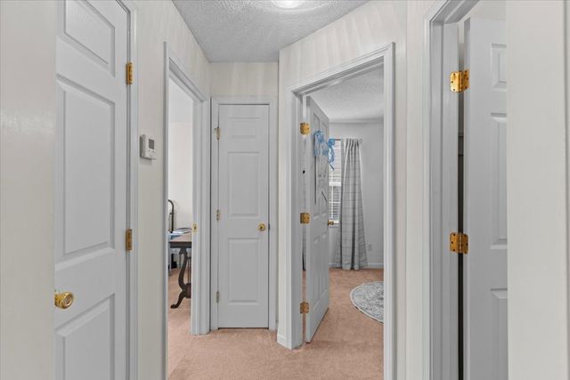 211 Princeton Dr, Dothan, AL 36301