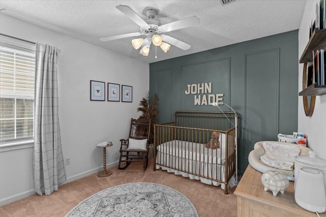 211 Princeton Dr, Dothan, AL 36301