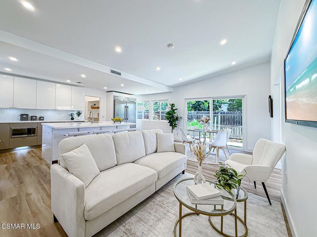 4627 Willens Avenue, Woodland Hills, CA 91364