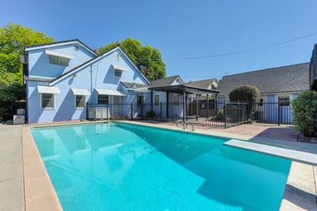 535 Myrtle Ave, Modesto, CA 95350