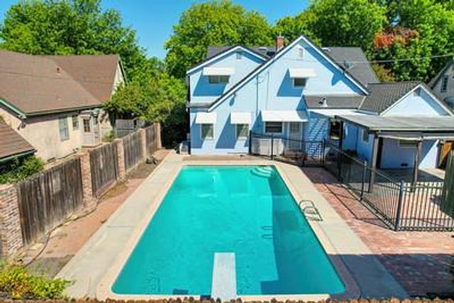 535 Myrtle Ave, Modesto, CA 95350