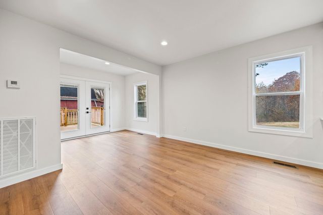 835 CURVE WOODVILLE RD, Gates, TN 38037