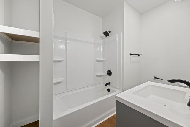 835 CURVE WOODVILLE RD, Gates, TN 38037