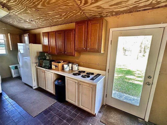 4220 NW 235TH AVENUE, Alachua, FL 32615