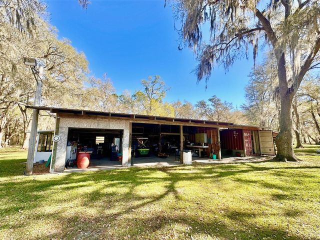 4220 NW 235TH AVENUE, Alachua, FL 32615