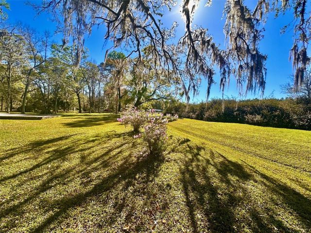 4220 NW 235TH AVENUE, Alachua, FL 32615