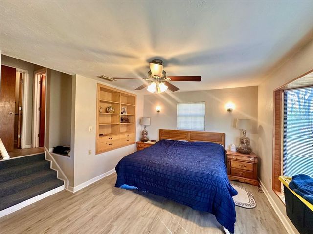 4220 NW 235TH AVENUE, Alachua, FL 32615