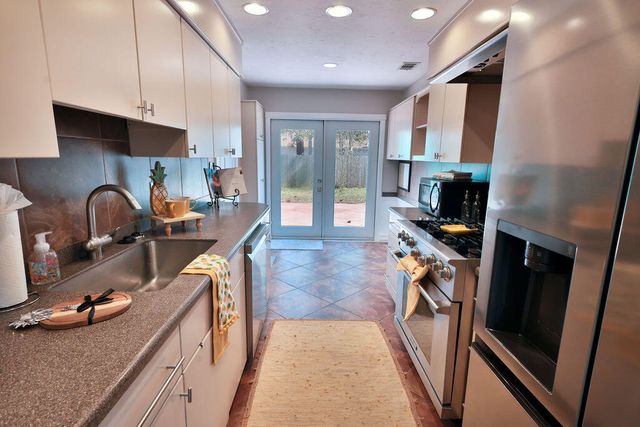 1423 Mixon Drive, Fort Walton Beach, FL 32547