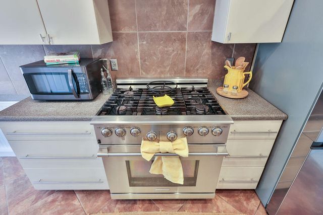 1423 Mixon Drive, Fort Walton Beach, FL 32547