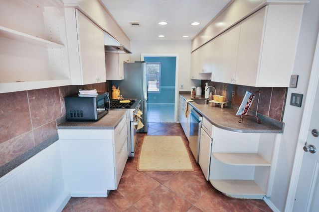 1423 Mixon Drive, Fort Walton Beach, FL 32547