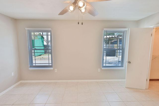 1423 Mixon Drive, Fort Walton Beach, FL 32547