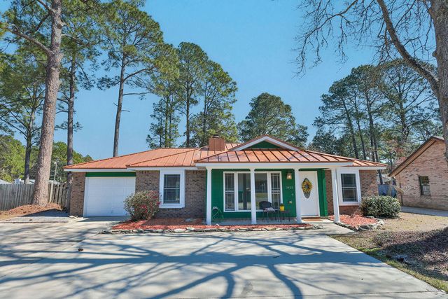 1423 Mixon Drive, Fort Walton Beach, FL 32547