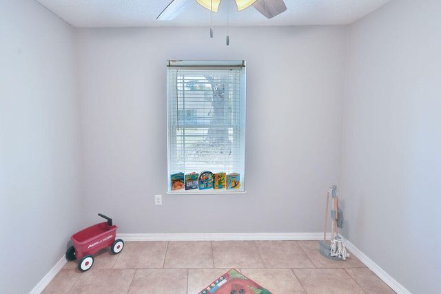 1423 Mixon Drive, Fort Walton Beach, FL 32547