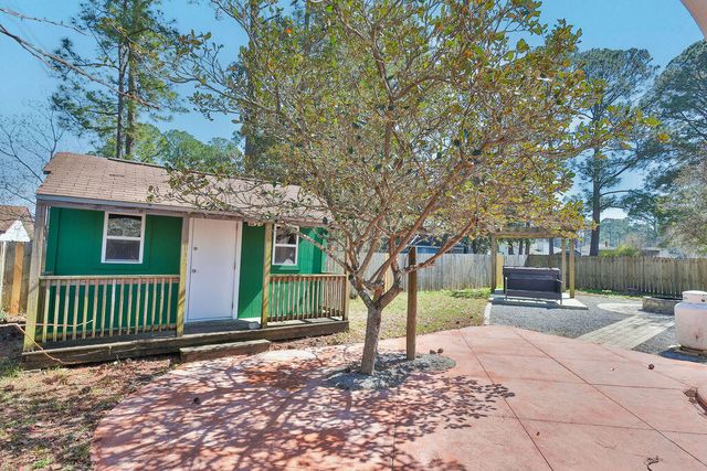 1423 Mixon Drive, Fort Walton Beach, FL 32547