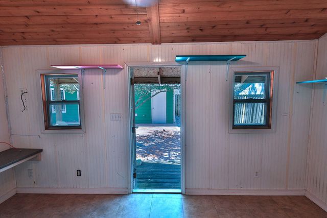 1423 Mixon Drive, Fort Walton Beach, FL 32547