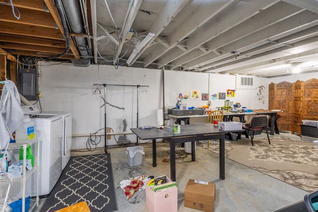 406 HULEN DR, Columbia, MO 65203
