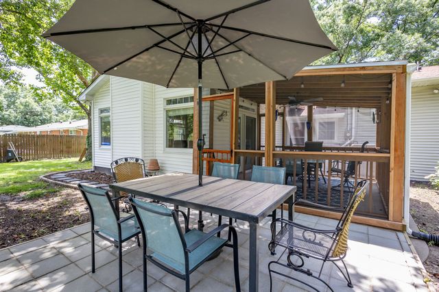 406 HULEN DR, Columbia, MO 65203