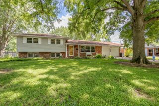 406 HULEN DR, Columbia, MO 65203