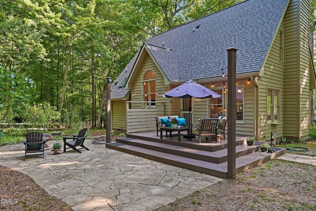 8202 Reynard Road, Chapel Hill, NC 27516
