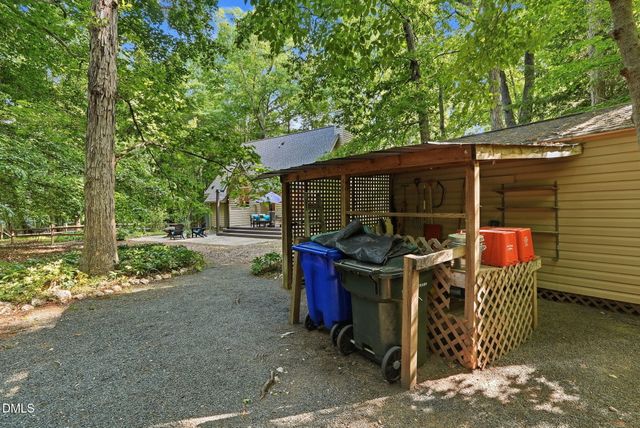 8202 Reynard Road, Chapel Hill, NC 27516