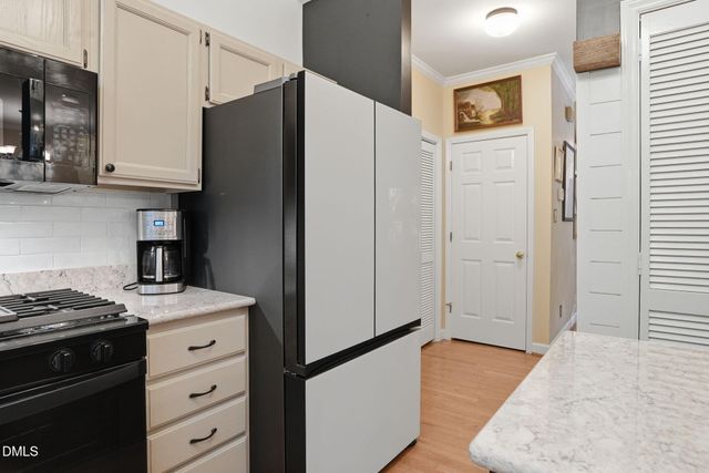 8202 Reynard Road, Chapel Hill, NC 27516
