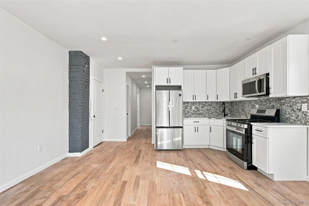 187-16 Mangin Ave, Saint Albans, NY 11412 — photo 3