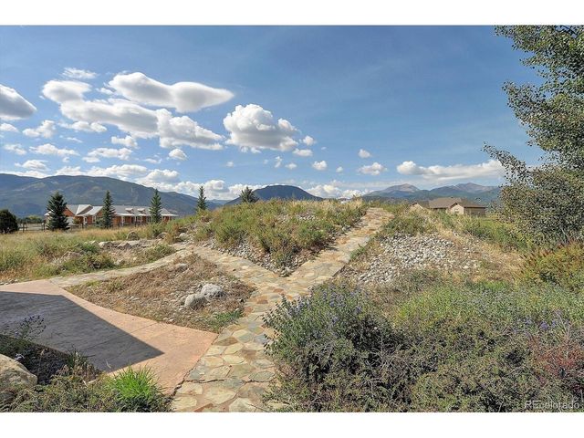 10754 Vista Farms Ct, Salida, CO 81201