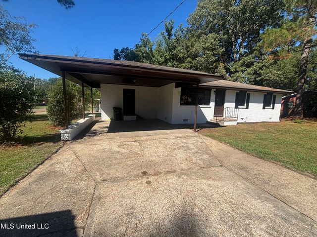 915 N Park Avenue, Columbia, MS 39429
