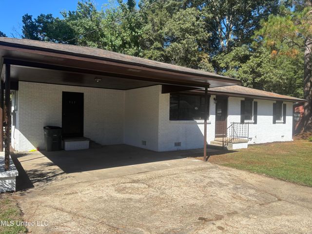 915 N Park Avenue, Columbia, MS 39429
