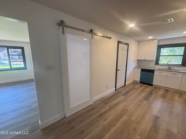 915 N Park Avenue, Columbia, MS 39429