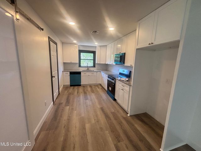 915 N Park Avenue, Columbia, MS 39429