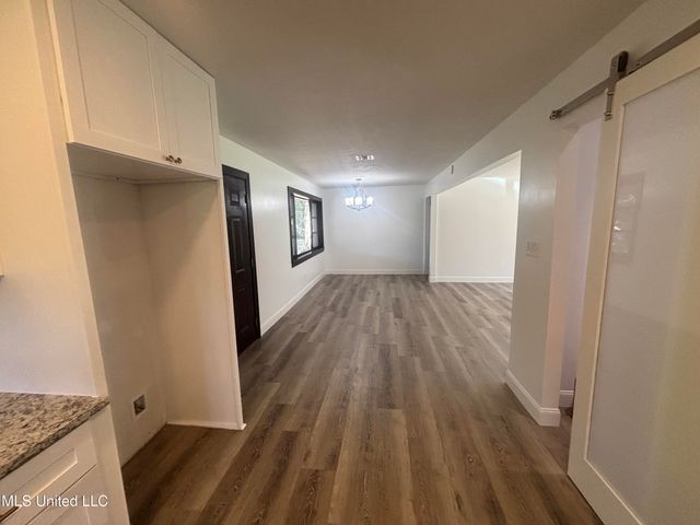 915 N Park Avenue, Columbia, MS 39429