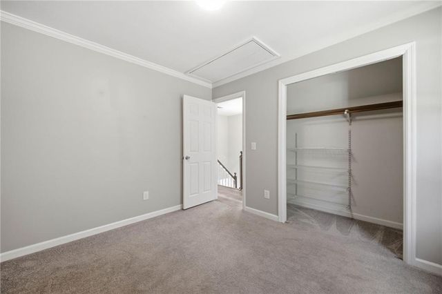 734 Creek Trail NW, Kennesaw, GA 30144