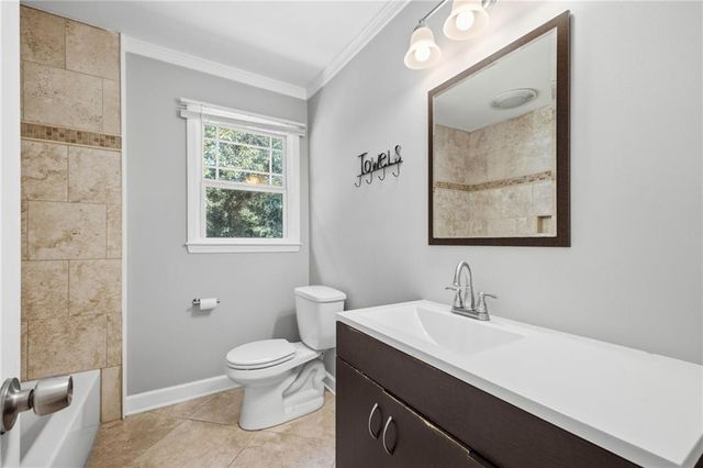 734 Creek Trail NW, Kennesaw, GA 30144