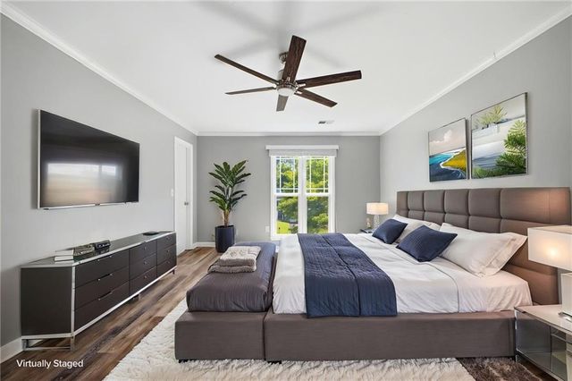 734 Creek Trail NW, Kennesaw, GA 30144