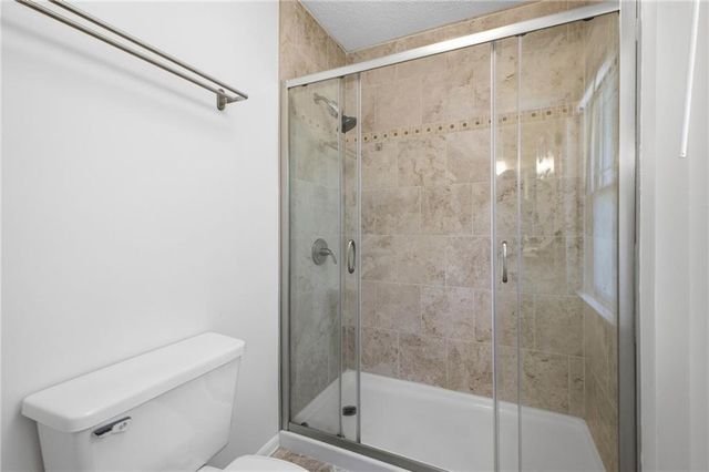 734 Creek Trail NW, Kennesaw, GA 30144