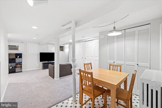 2305 38TH ST NW, Washington, DC 20007