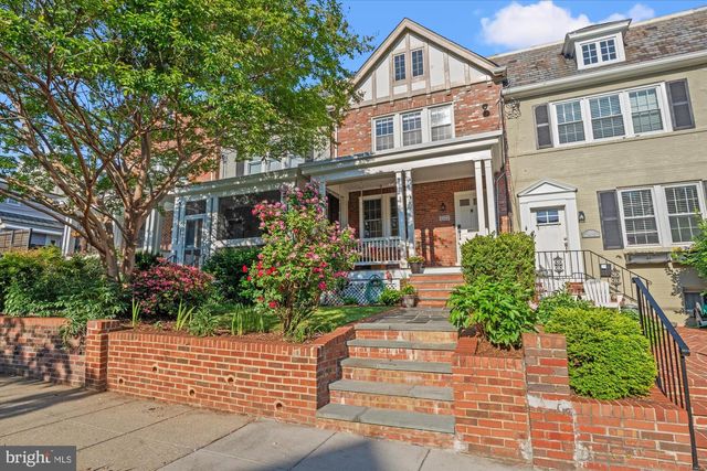 2305 38TH ST NW, Washington, DC 20007