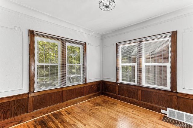 4827 GRAY Street, Detroit, MI 48215