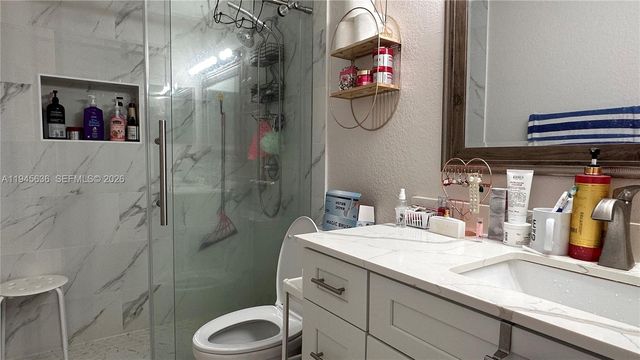 8189 SW 24th St 8189, Davie, FL 33324