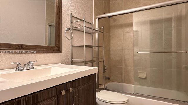 8189 SW 24th St 8189, Davie, FL 33324