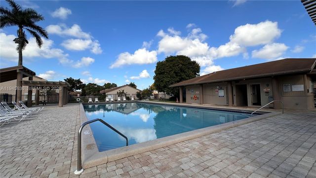 8189 SW 24th St 8189, Davie, FL 33324